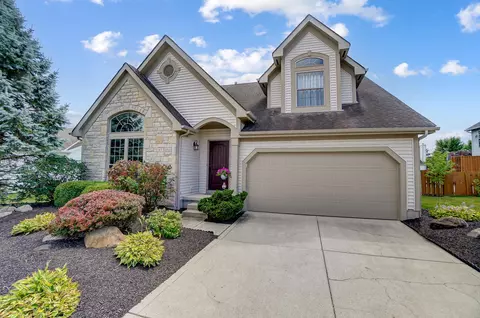 6349 Buckeye Path Dr N, Grove City, OH 43123