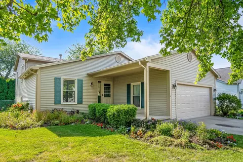 235 Hearthstone Dr, Delaware, OH 43015