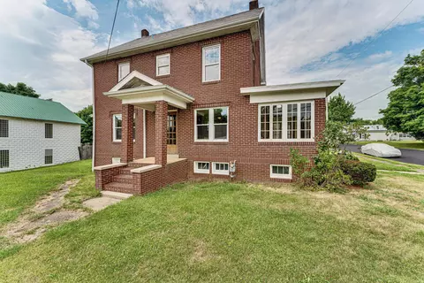 103 N Liberty St, Baltimore, OH 43105