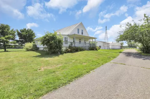 11745 Snyder Church Rd NW, Baltimore, OH 43105