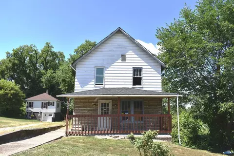 251 Cunningham Ln, Steubenville, OH 43953