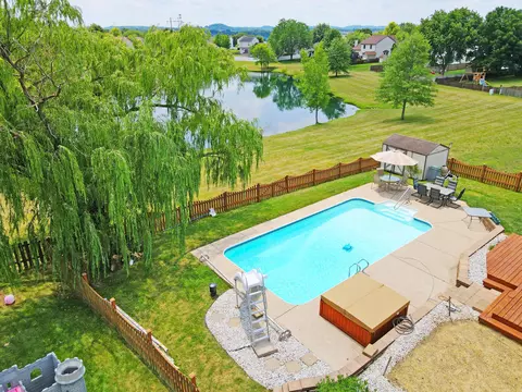 1720 Fern Trail Dr, Lancaster, OH 43130