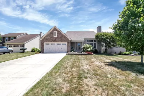 3574 Lake Mead Dr, Grove City, OH 43123