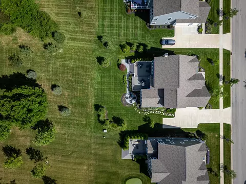 View/Area - 8294 Timble Falls Dr, Dublin, OH 43016 photo 13 of 15