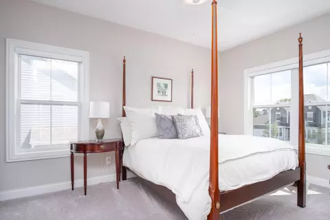 Bedroom - 8294 Timble Falls Dr, Dublin, OH 43016 photo 4 of 9