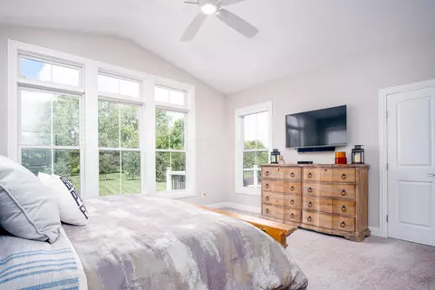 Bedroom - 8294 Timble Falls Dr, Dublin, OH 43016 photo 3 of 9