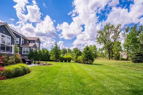 Exterior - 8294 Timble Falls Dr, Dublin, OH 43016 photo 31 of 35