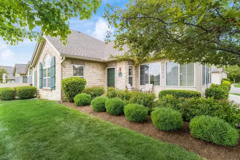 7499 Red Maple Pl, Westerville, OH 43082