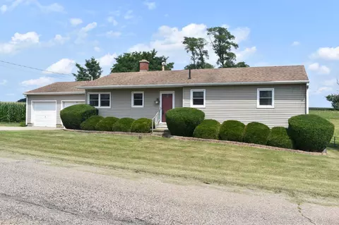 7736 Hampson Rd NE, Thornville, OH 43076