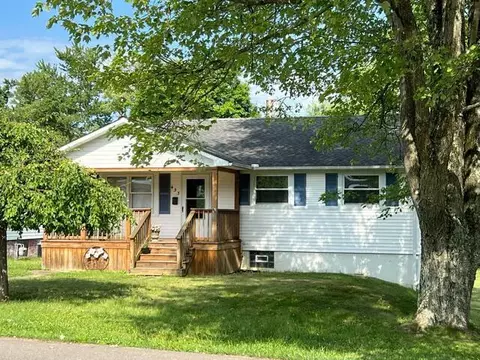 433 Swigart St, New Lexington, OH 43764