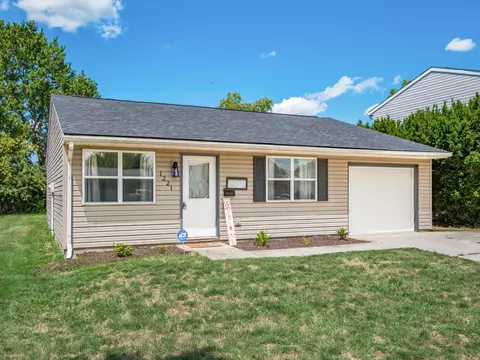 1221 Bermuda Dr, Marion, OH 43302