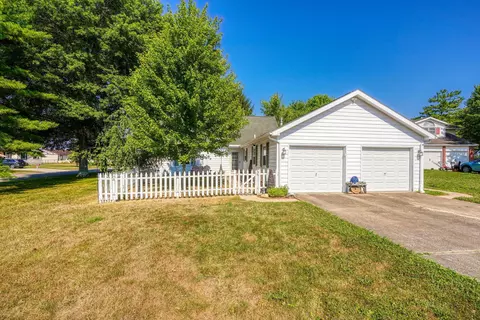 16725 Pontiac Pl, Ashville, OH 43103