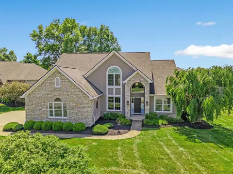 5824 Willow Bend Ln, Westerville, OH 43082