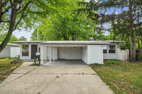 700 Raleigh Dr, Columbus, OH 43228