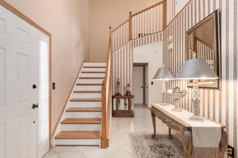 Entry Way - 87 Brooksedge Dr E, Pataskala, OH 43062 photo 1 of 4