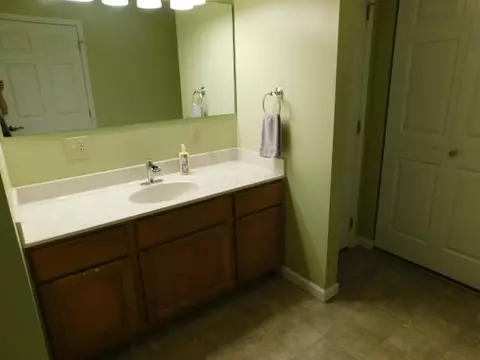 533 Edgehill Cir, Logan, OH 43138 photo 25