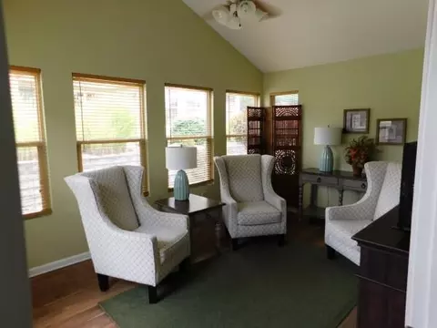 533 Edgehill Cir, Logan, OH 43138 photo 18