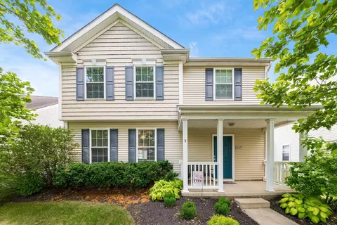 6027 Grand Strand Ave, Westerville, OH 43081
