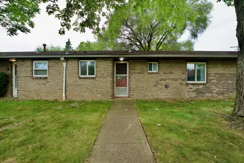 2372 Woodbrook Cir N #D, Columbus, OH 43223