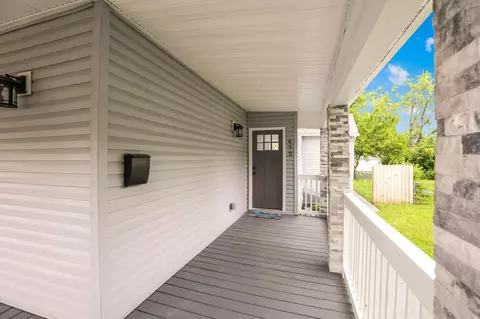 672 E 3rd Ave, Columbus, OH 43201 photo 4