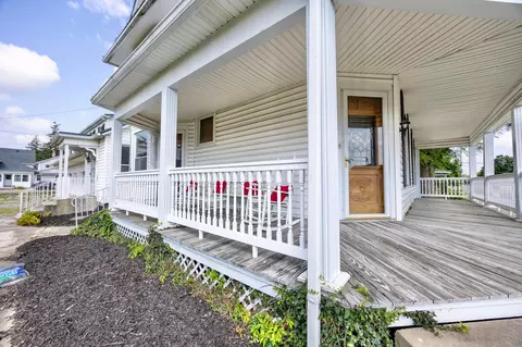 Exterior - 103 N Boggs St, De Graff, OH 43318 photo 7 of 9