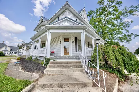Exterior - 103 N Boggs St, De Graff, OH 43318 photo 2 of 9