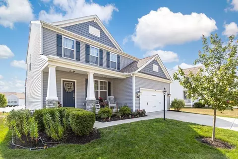 134 Old Bay Dr, Pataskala, OH 43062