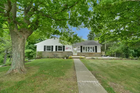 2260 Lancaster Kirkersville Rd NW, Lancaster, OH 43130