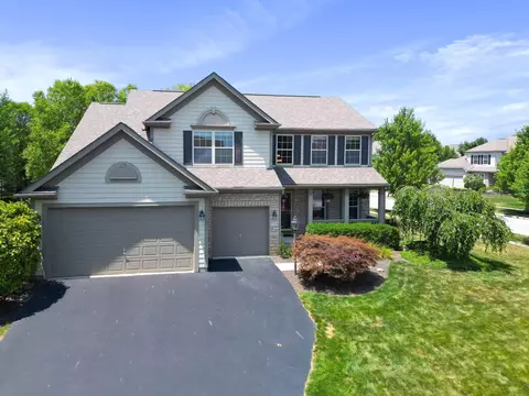 7716 Polo Ln, Powell, OH 43065
