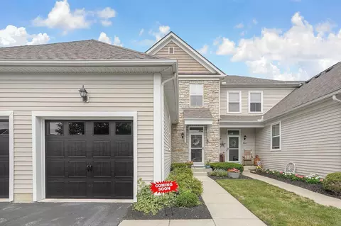 4676 Merit Dr, Hilliard, OH 43026