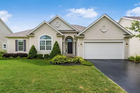 7789 Mellacent Dr, Columbus, OH 43235