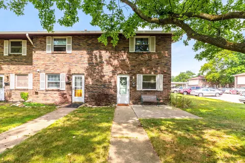 2370 Woodbrook Cir S #152, Columbus, OH 43223