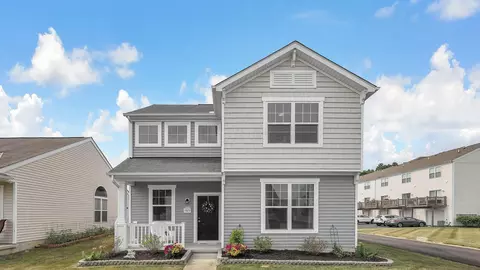5975 Deansboro Dr, Westerville, OH 43081