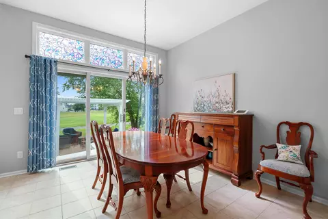 Dining - 2860 Jericho Pl, Delaware, OH 43015 photo 1 of 2