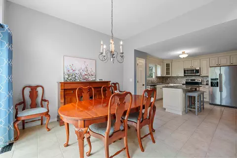 Dining - 2860 Jericho Pl, Delaware, OH 43015 photo 2 of 2