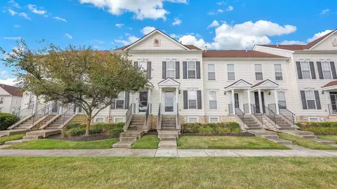 4832 Annual Dr #46, Canal Winchester, OH 43110