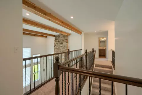 Entry Way - 832 Pathlow Dr, Pickerington, OH 43147 photo 6 of 7