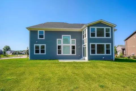 Exterior - 832 Pathlow Dr, Pickerington, OH 43147 photo 12 of 14