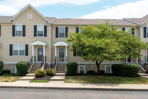 7217 Steel Dust Dr, New Albany, OH 43054