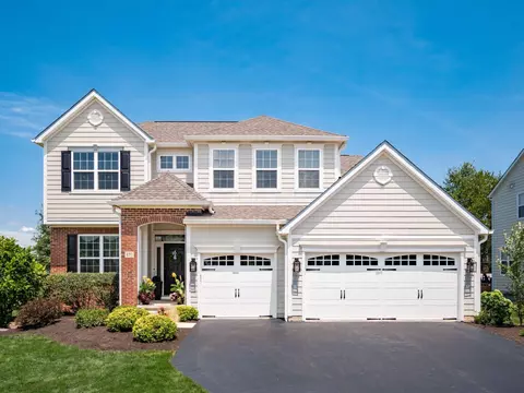 850 Ballater Dr, Delaware, OH 43015