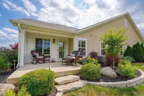 1655 Chestnut Farms Loop, Grove City, OH 43123