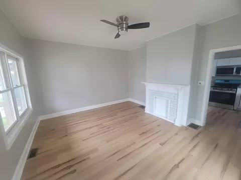 481 E Markison Ave, Columbus, OH 43207 photo 3