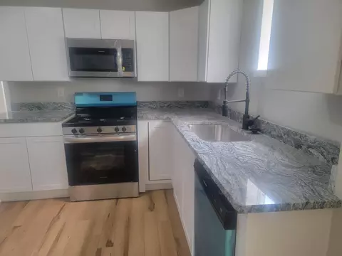 481 E Markison Ave, Columbus, OH 43207 photo 6