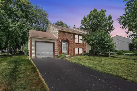 6021 Sunwood Pl, Westerville, OH 43081
