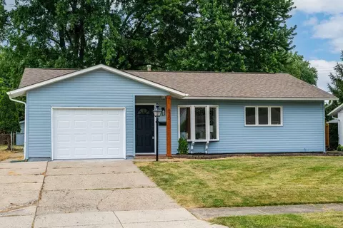 620 Palace Ln, Columbus, OH 43230