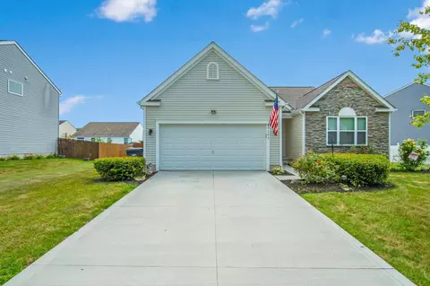 9203 Jackies Bnd, Reynoldsburg, OH 43068