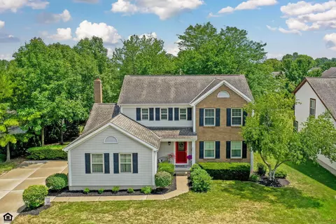 8435 Oak Creek Dr, Lewis Center, OH 43035