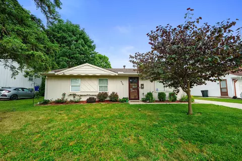 450 Canfield Dr, Gahanna, OH 43230