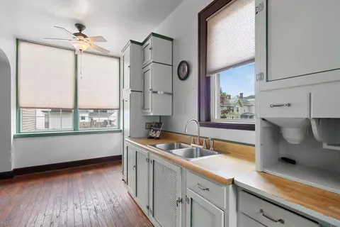 Kitchen - 1103 N Columbus St, Lancaster, OH 43130 photo 3 of 6