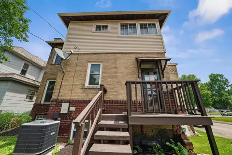 Exterior - 1103 N Columbus St, Lancaster, OH 43130 photo 7 of 11